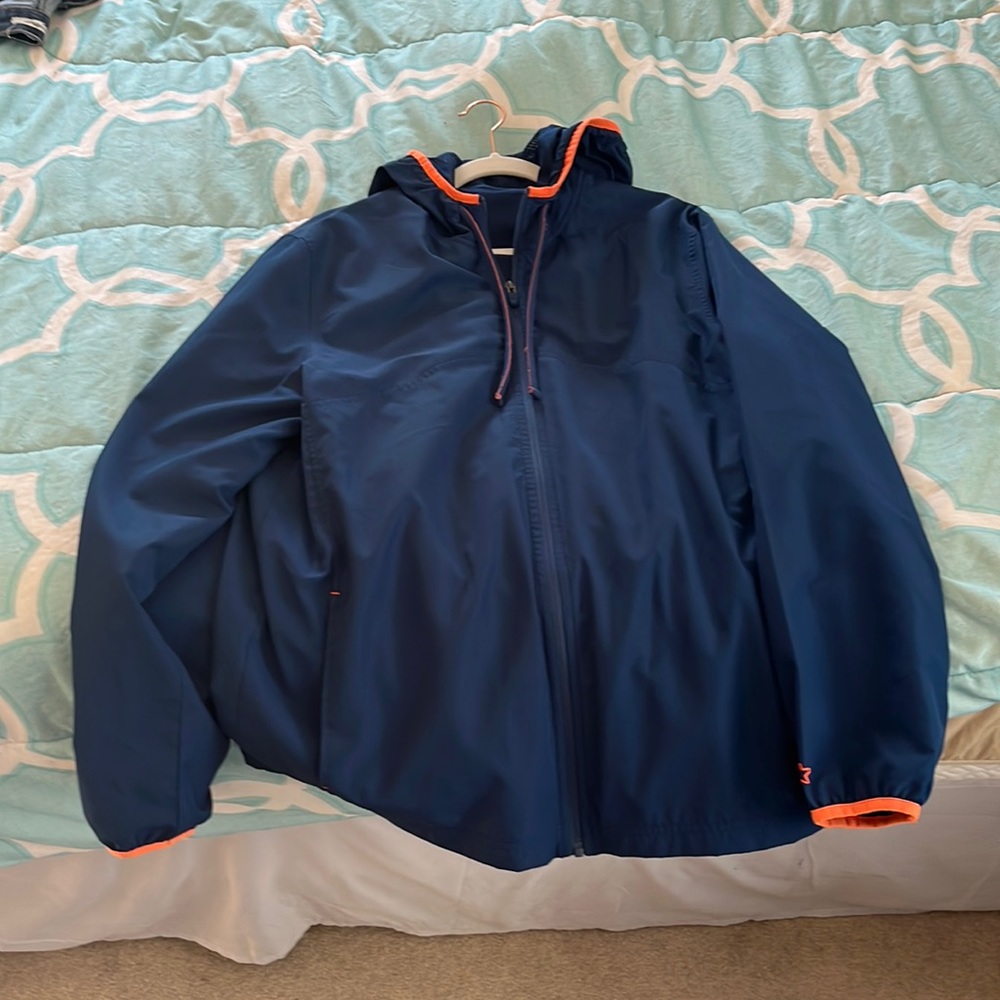 Starter windbreaker with hood